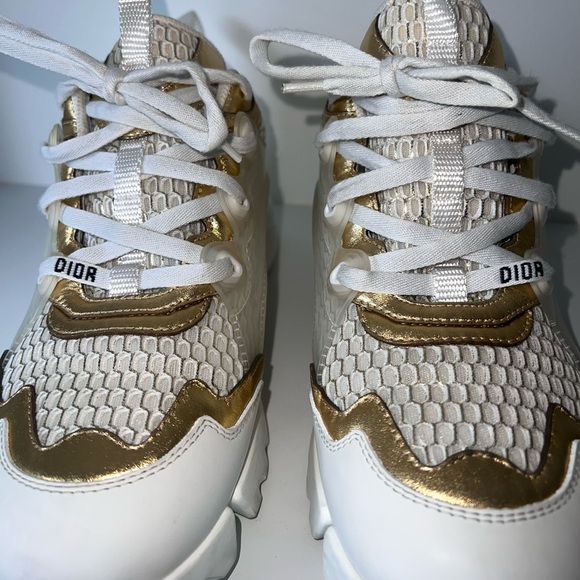 Dior D-Connect Sneakers - Picture 7 of 12